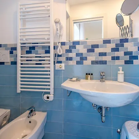 Caruso Sea View 4* Sorrento