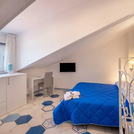 Caruso Sea View 4* Sorrento