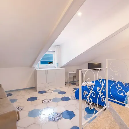 Casa de hóspedes Caruso Sea View