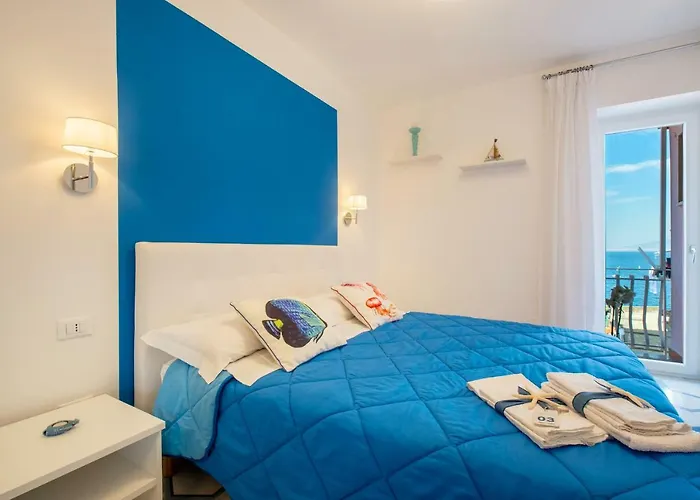 Guest house Caruso Sea View