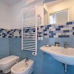 Caruso Sea View 3*