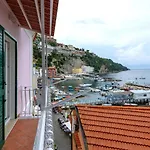 Caruso Sea View