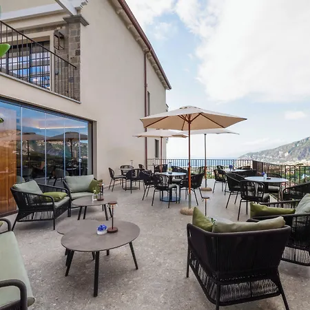 Pensión Caruso Sea View
