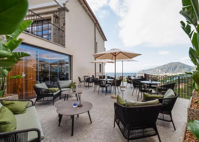 Caruso Sea View 4* 索伦托